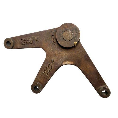 401360 | Steering Bellcrank | John Deere 1020 1520 1530 2020 2020 2030 2240 2440 2630 2640 |  | T21502 | AT19793