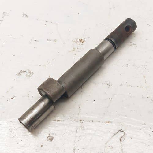 444287 | Brake Cam | John Deere 4200 4210 4300 4310 4400 4400 4410 |  | YZ80598