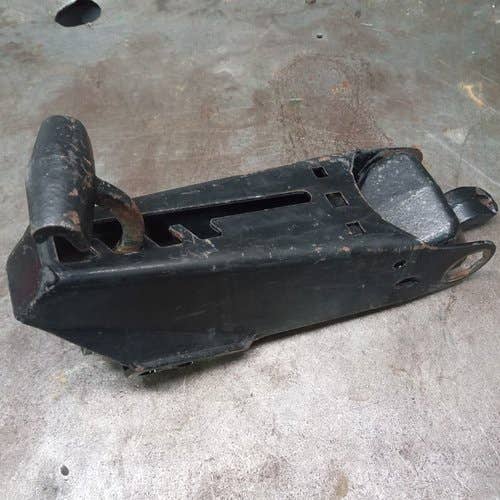 423171 | Closing Wheel Arm Assembly | Kinze 3660 |  | GA15197 | GB0254 |  GB0268 |  GD8460