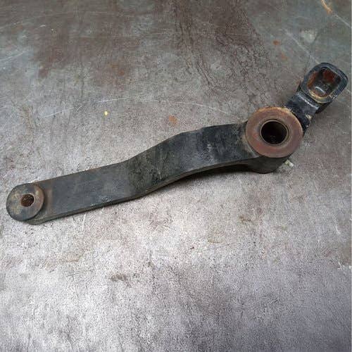 423170 | Guage Wheel Arm Right | Kinze 3660 |  | GA21676