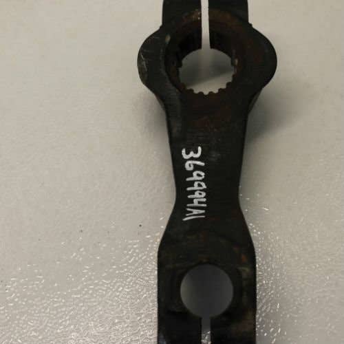 431224 | Knife Drive Arm | Case IH 1042 1052 2042 2052 2062 2142 2152 2162 | Macdon FD70 FD75 | New Holland 82C 83C 84C 86C |  | 369994A1 | 174992 | 369994A1 | 118182