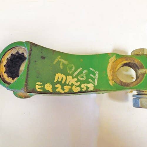 423443 | Knife Drive Arm | John Deere 130 135 300 300 1207 1209 1217 1219 1380 1424 2360 |  | E81021 | AE37582 | CXM33834 | E56465 | AE35677 | E63060 | E60197