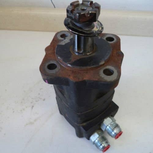Used Knife Drive Motor fits Case IH 2142 2152 2162 fits New Holland 82C 83C 86C 87561156 Used Knife Drive Motor fits Case IH 2142 2152 2162 fits New Holland 82C 83C 86C 87561156