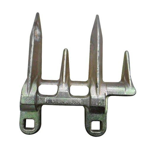 408730 | Knife Guard | John Deere 213 214 215 216 218 220 222 224 230 230 235 912 913 914 915 918 918D 918F 918R 920 920D 920F 920R 922 922F 922R 924 924F 924R 925 925D 925F 925R 930 930D 930F 930R 936D | Gleaner 316 318 320 328 |  | CR7222, 7222, 417222