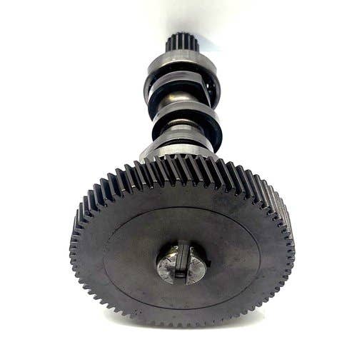 424829 | Fuel Camshaft | Kubota L2500 L2600 L2900 |  | 16427-16020