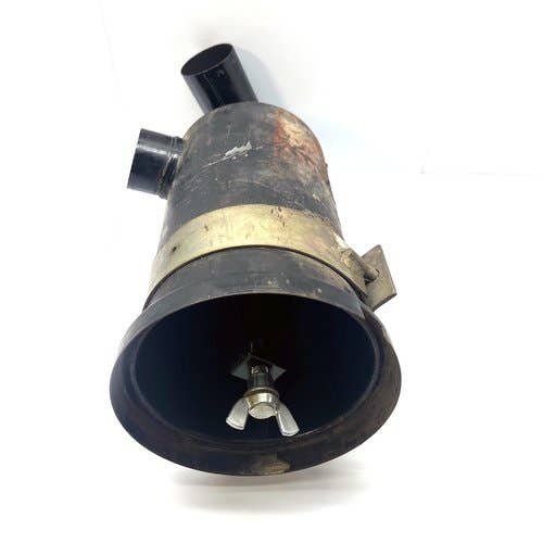 423123 | Air Cleaner Body | Kubota L2250 L2550 L2650 |  | 17325-11150
