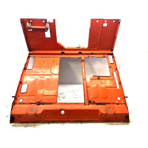 423126 | Seat floor. | Kubota L2250 L2550 L2650 |  | 32430-29054 | 32421-72035