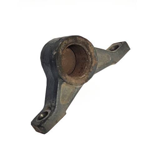410460 | Front Axle Bracket | Kubota L3650 |  | 32440-44700