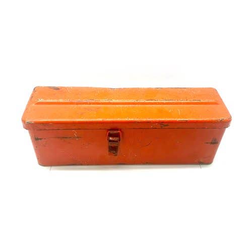 422772 | Tool Box | Kubota M4900 M5400 M5700 |  | 3A131-90232
