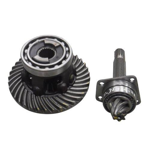Used Rear Differential Assembly with Ring and Pinion fits Kubota B2150 B9200 B20 B20 H6630-99210 Used Rear Differential Assembly with Ring and Pinion fits Kubota B2150 B9200 B20 B20 H6630-99210