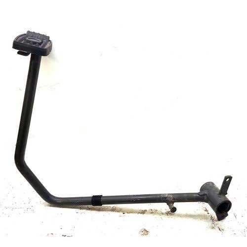 415192 | Brake Pedal Right Hand | Kubota L2501 L3200 L3800 |  | TC220-57363