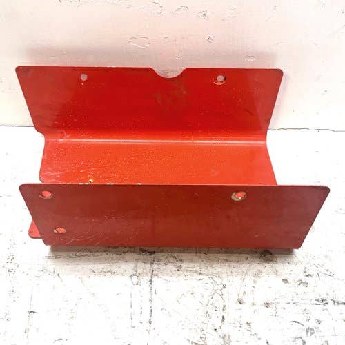 418885 | Center Cover | Kubota L2501 L3200 L3800 |  | TC220-57530