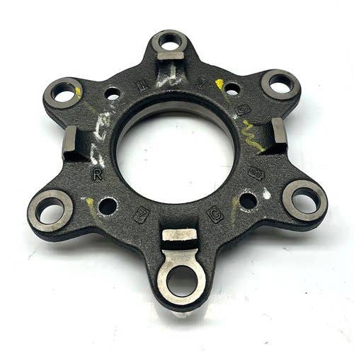 422220 | Differential Bearing Case. Right Hand | Kubota L3301 L3901 |  | TC402-26550