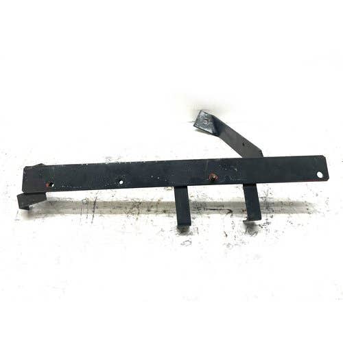 418075 | Fender Support Right Hand | Kubota L2501 L3200 L3800 |  | TC420-29220