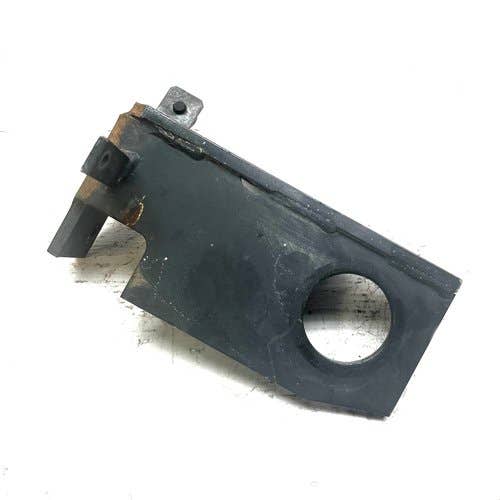 418111 | Step Bracket Left Hand | Kubota L2501 L3200 L3800 |  | TC420-57410