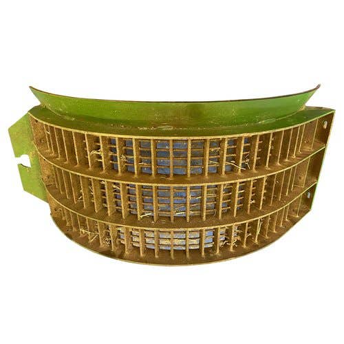 402361 | Large Wire Concave - Front | John Deere S550 S650 S660 S670 S680 S690 9650 STS 9660 STS 9670 STS 9750 STS 9760 STS 9770 STS 9860 STS 9870 STS |  | AXE28962, AH205259