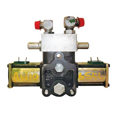 430080 | Leveling Valve | John Deere 6600 SH 6620 SH |  | AH135448 | AH89070 | AH106546
