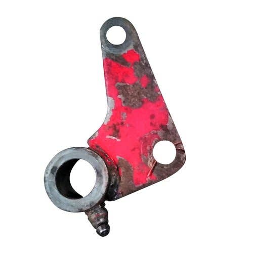 452402 | Lever Assembly | International | Farmall | IH Hydro 100 706 756 766 806 826 856 966 1066 1206 1256 1456 1466 1468 1566 1568 2706 2756 2806 2826 21206 21256 21456 |  |  384232R91