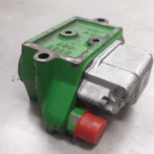 430907 | Leverless Break-away Coupler Assembly | John Deere 7200 7210 7400 7410 7510 7600 7610 7700 7710 7800 7810 |  | RE200284 | RE34183 | RE50276 | 8909-005