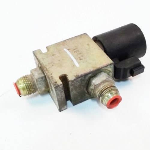 432105 | Lift and Tilt Valve/Solenoid | Gehl 3640E 3840E 4240E 4640 4640E 4840 4840E 5240E 5640 5640E 6640 |  | 184101