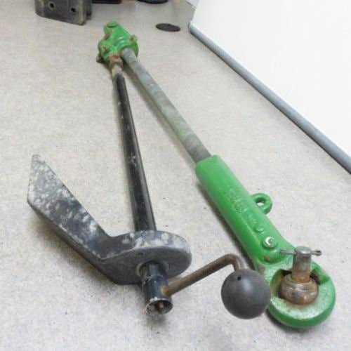 433003 | Lift Link Assembly | RH | John Deere 2940 2950 3040 3140 |  | L38373 | L33534 | L39213 | L38062 | L31641 | AL36197 | L38374
