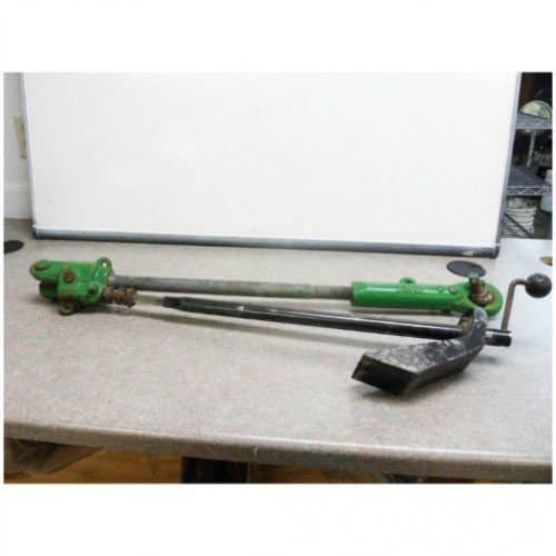 Used Lift Link Assembly RH fits John Deere 2940 2950 3040 3140 L38373 L33534 L39213 L38062 L31641 AL36197 L38374 Used Lift Link Assembly RH fits John Deere 2940 2950 3040 3140 L38373 L33534 L39213 L38062 L31641 AL36197 L38374