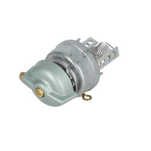 107095 | Light Switch - 12 Volt | New | Farmall & International | 371465R91 | International | Farmall | IH A B C Cub H M O4 O6 O9 Super A Super C Super H Super M Super MTA Super W4 Super W6 Super W9 W4 W6 W9 100 130 140 |  | 371465R91 | A20464 | A20620