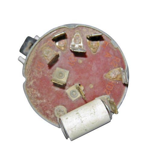 444404 | Light Switch | John Deere 500 500 600 600 3010 3020 4010 4020 5010 8020 |  | AR28402