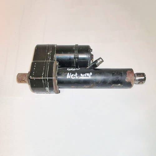 427350 | Linear Ball Screw Actuator | Case IH RB454 RB464 RB554 RB564 RBX451 RBX452 RBX453 RBX461 RBX462 RBX463 RBX552 RBX553 RBX561 RBX562 RBX563 | New Holland BR740 BR740A BR750 BR750A BR770 BR770A BR780 BR780A BR7060 BR7070 |  | 9843435 | 9843435
