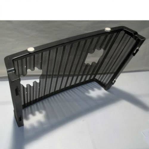 412426 | Lower Grill Screen | Ford 2310 2610 2810 2910 3610 3910 4610 5610 6610 7610 |  | E1NN8200AA | 81877100 | 83986501