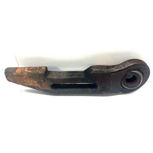 435762 | Lower Lift Link | LH | Case IH 7110 7120 7130 7140 7150 7210 7220 7230 7240 7250 8910 8920 8930 8940 8950 |  | 1282114C4 | 1282114C3 | 1282114C2 | 1266820C2 | 1266820C1