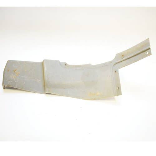 434648 | Lower Plastic Chassis Cover | RH | Gehl 7610 7710 7810 |  | 187364