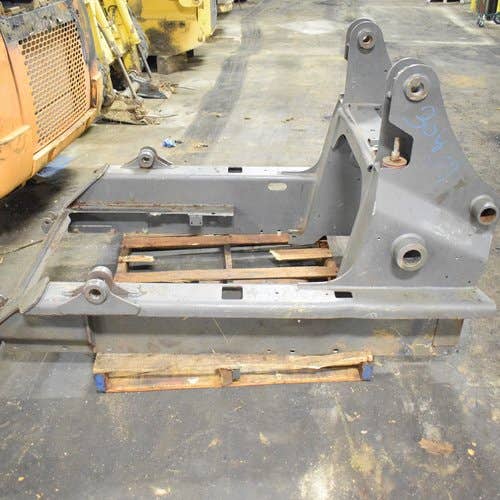 Used Main Frame Upper fits New Holland C232 C238 L223 L225 L228 L230 fits Case SV250 SV280 SV300 TV380 47460809