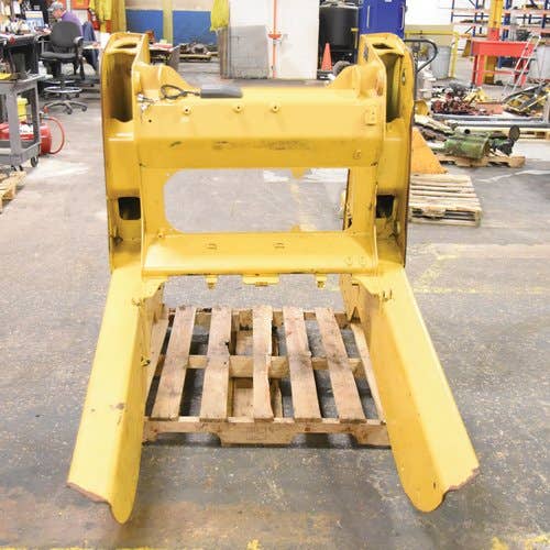 436528 | Main Frame | Upper | Caterpillar 216B 226B 232B 242B 247B 257B |  | 261-6200