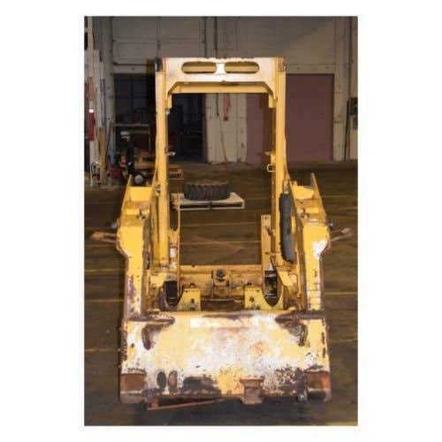 433267 | Main Frame | John Deere 325 328 |