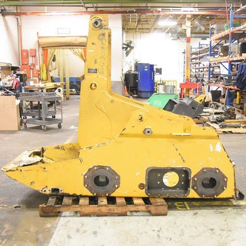 437055 | Main Frame | John Deere 320D |
