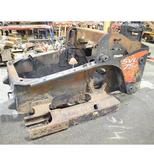 Used Main Frame fits Kubota SVL75-2 SVL75-2C V0521-99883 Used Main Frame fits Kubota SVL75-2 SVL75-2C V0521-99883