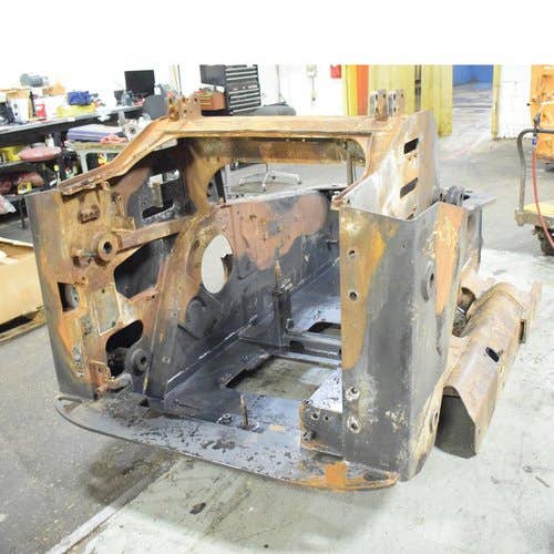 433989 | Main Frame | Kubota SVL75-2 SVL75-2C |  | V0521-99883