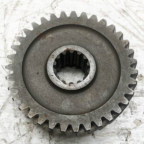 450465 | Main Shaft Drive Gear | Case IH 5120 5130 5140 5150 5220 5230 5240 5250 |  | 114979A1