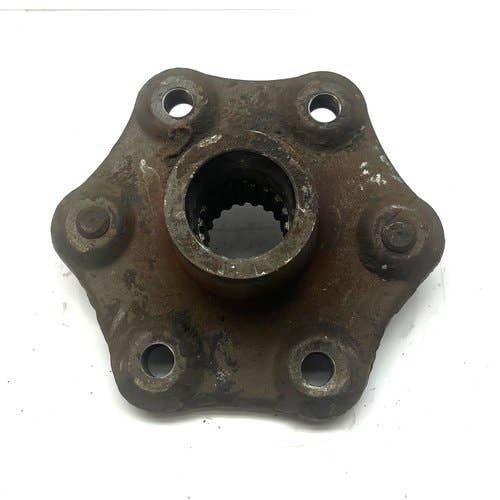 421808 | Rear Wheel Hub | Massey Ferguson 1010 |  | 3284262M1