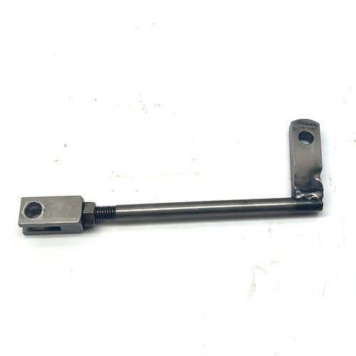 Used Hydraulic Control Valve Working Link fits Massey Ferguson 1010 3284402M91