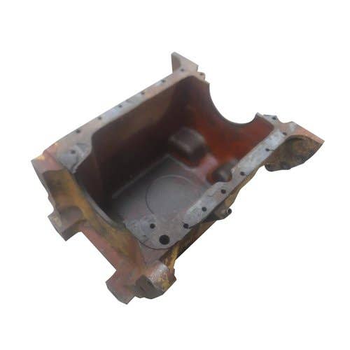 409972 | Cast Oil Pan | Massey Ferguson 135 150 203 203 205 205 2135 2135 2200 2200 2500 2500 | Perkins A3.152 AD3.152 AG3.152 T3.152.4 3.152 |  | 737153M1, 37122321 | 37172320