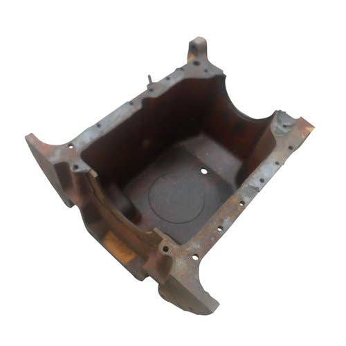 409972 | Cast Oil Pan | Massey Ferguson 135 150 203 203 205 205 2135 2135 2200 2200 2500 2500 | Perkins A3.152 AD3.152 AG3.152 T3.152.4 3.152 |  | 737153M1, 37122321 | 37172320