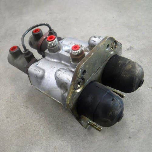 443519 | Master Cylinder | Ford 8530 8630 8670 8730 8770 8830 8870 8970 | New Holland 8670A 8770A 8870A 8970A |  | E9NN2A064AE | E9NN2A064AE