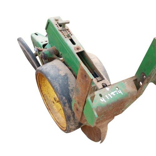 411224 | MaxEmerge Row Unit Assembly | John Deere 7000 7100 | Kinze 2000 2100 2200 2300 2400 2500 2600 2700 2800 |  | AA36650 | GA0860 | G1K272 |  AA20242 |  AA37030 |  AA37031 |  AA31217 |  AA43899 | GA0811 | GD1030 | GA6614 | GA6613 | GD9120 | GD1085