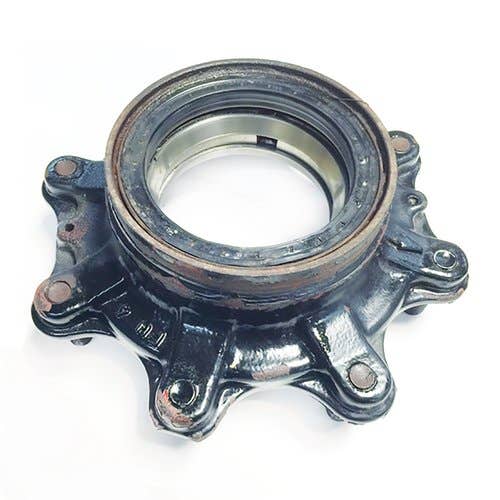 429827 | MFWD Axle Hub | Case IH C50 C60 C70 C80 C90 C100 CX50 CX60 CX70 CX90 CX100 MX80C MX90C MX100C 395 495 595 695 895 995 3220 3230 4210 4230 4240 | Ford 3230 3430 3930 4130 4630 4830 5030 | John Deere |  | 100558A1 | CAR125343 | RE45945 | 19025