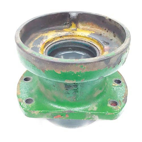 430074 | MFWD Bearing Housing | John Deere 7600 7610 7700 7710 7800 7810 |  | R97543