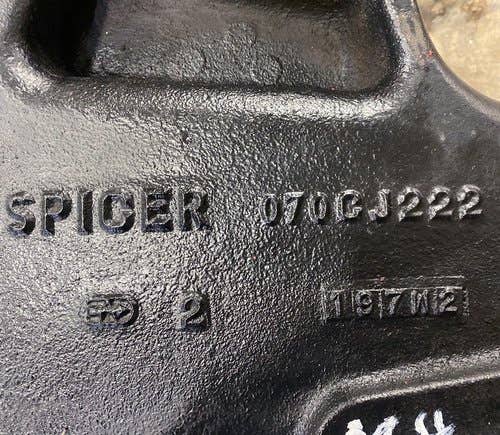 498169 | MFWD Front Axle Center Housing | Case IH 8910 8920 8930 8940 8950 |  | 231004A1 | 070CJ222