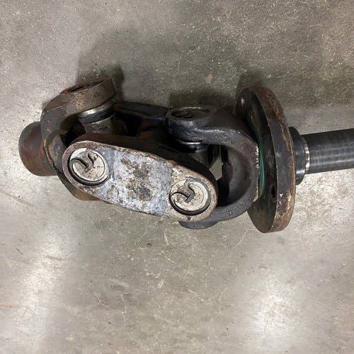 402015 | MFWD Front Axle Drive Shaft Assembly - Right Hand | Case IH 7110 7120 7130 7140 7150 7210 7220 7230 7240 7250 |  | 1968286C1 | 1961777C1 | 1961798C1 | 1997795C1