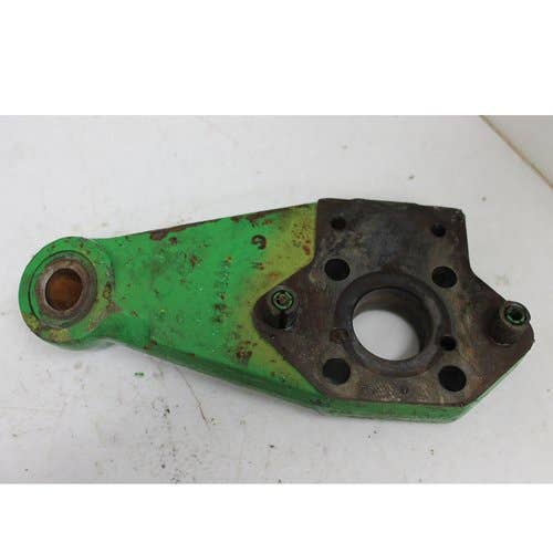 436536 | MFWD Steering Arm | RH | John Deere 4555 4560 4650 4755 4760 4850 4955 4960 |  | R86740